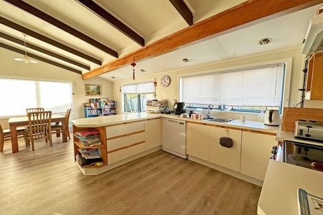 Photo of property in 42 Fairview Street, Fairview Downs, Hamilton, 3214