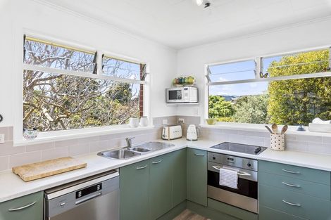 Photo of property in 9 Allen Road, Raumati Beach, Paraparaumu, 5032