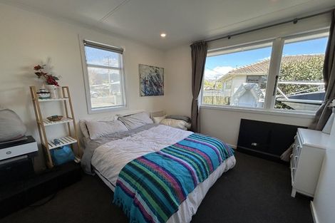 Photo of property in 254 Seaview Road, Stoke, Nelson, 7011