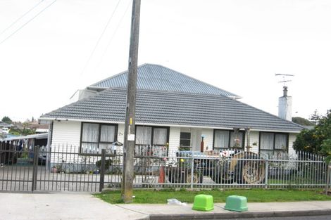 Photo of property in 119 Beaumonts Way, Manurewa, Auckland, 2102