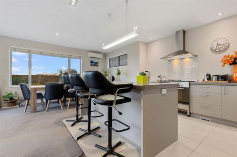 Photo of property in 51 Mokihi Gardens, Hillmorton, Christchurch, 8024