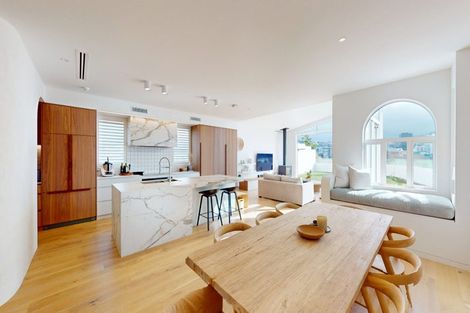 Photo of property in 57 Roxburgh Street, Mount Victoria, Wellington, 6011