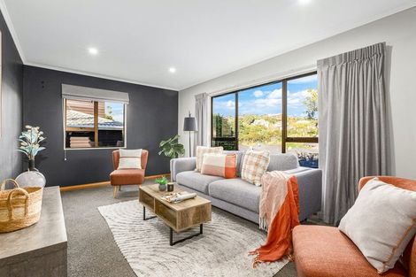 Photo of property in 34 Shackle Lane, Whitby, Porirua, 5024