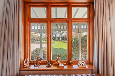 Photo of property in 150 High Street, Oxford, 7430