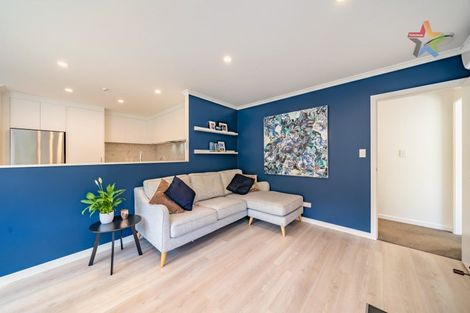 Photo of property in 10 Meadowbank Drive, Belmont, Lower Hutt, 5010