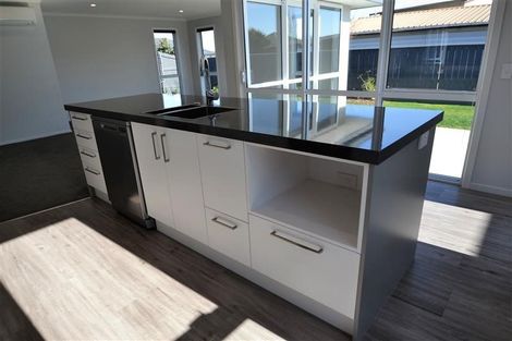 Photo of property in 6 Carmello Grove, Richmond, 7020