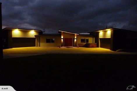 Photo of property in 1 Wilson Road, Urenui, 4375