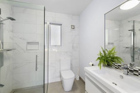 Photo of property in 1/64 Hewitts Road, Merivale, Christchurch, 8014