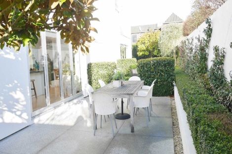 Photo of property in 18d Holmwood Road, Merivale, Christchurch, 8014