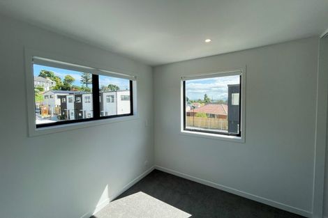 Photo of property in 19 Whanui Place, Mangere Bridge, Auckland, 2022