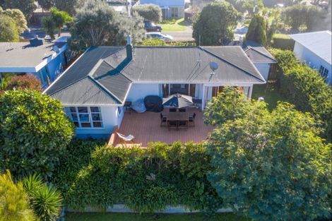 Photo of property in 41 Douglas Street, Okitu, Gisborne, 4010