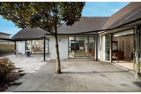 Photo of property in 520 Harewood Road, Harewood, Christchurch, 8051