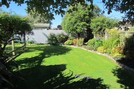 Photo of property in 42 Mary Street, Winton, 9720