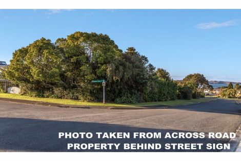 Photo of property in 2 Kawau View Road, Snells Beach, 0920