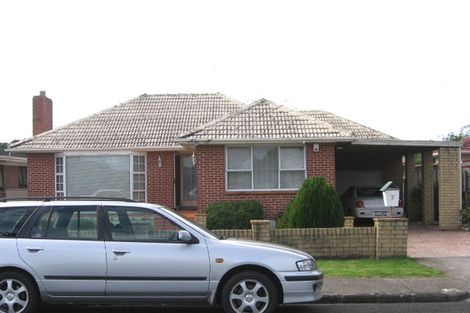 Photo of property in 7 Mccullough Avenue, Papatoetoe, Auckland, 2025