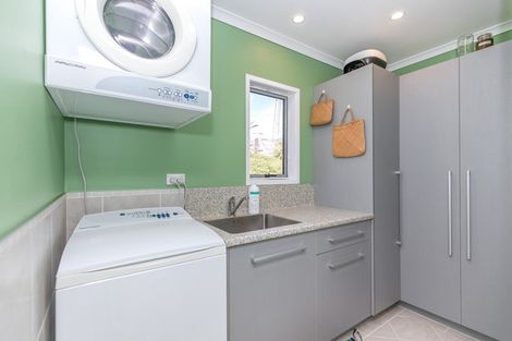 Photo of property in 20 Okupata Road, Oparau, 3878