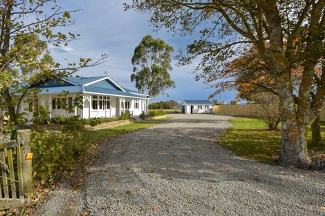 Photo of property in 15 Brown Avenue, Carterton, 5713