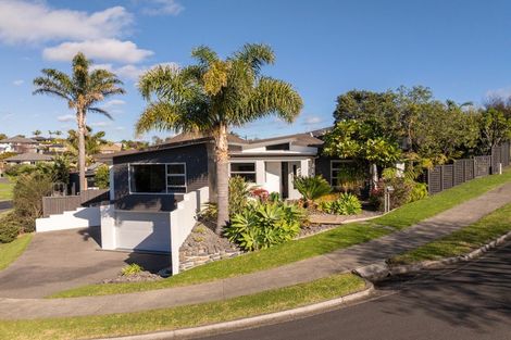 Photo of property in 5 Veda Place, Pyes Pa, Tauranga, 3112