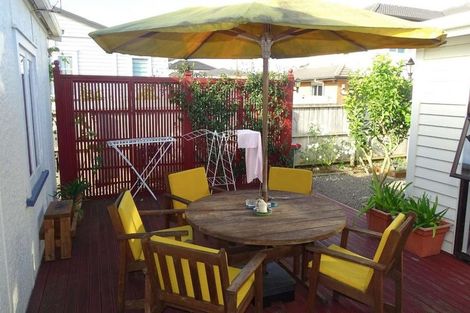 Photo of property in 11 Seddon Avenue, Papatoetoe, Auckland, 2104