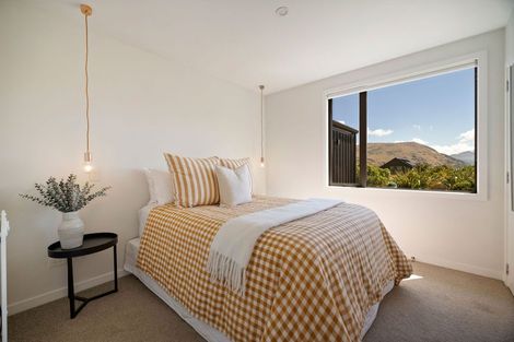 Photo of property in 3 Caithness Court, Jacks Point, Queenstown, 9371