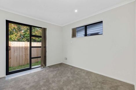 Photo of property in 79a Russell Road, Manurewa, Auckland, 2102