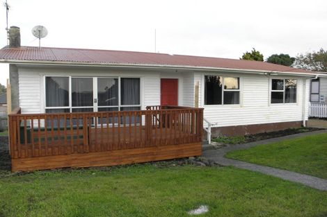Photo of property in 17 France Street, Waiuku, 2123