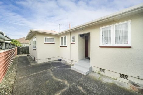 Photo of property in 29 Liverpool Street, Takaro, Palmerston North, 4412