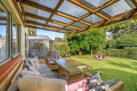 Photo of property in 21 Whiritoa Beach Road, Whiritoa, Whangamata, 3691