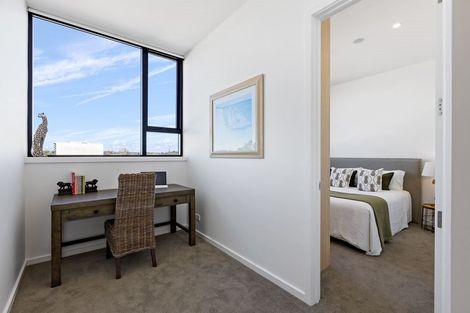 Photo of property in 7/14 Tamariki Avenue, Orewa, 0931