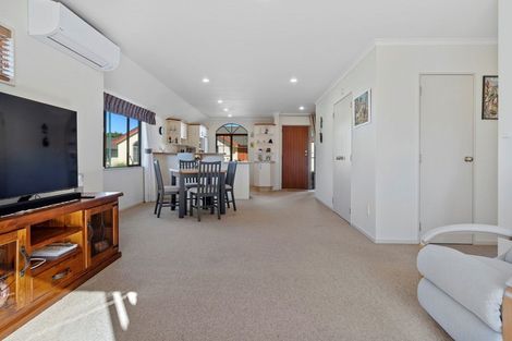 Photo of property in Orange Grove Village, 38/22 Pyes Pa Road, Pyes Pa, Tauranga, 3112