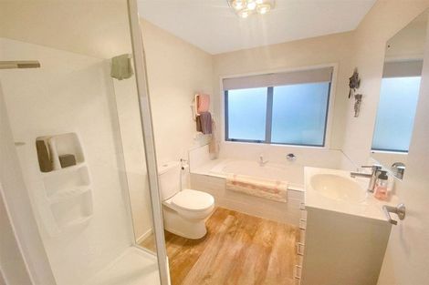 Photo of property in 8 Te Kereme Street, Marshland, Christchurch, 8083