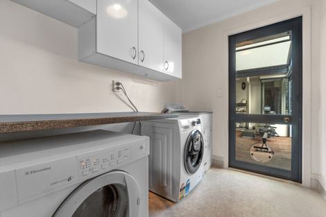 Photo of property in 9 Guernsey Place, Grandview Heights, Hamilton, 3200