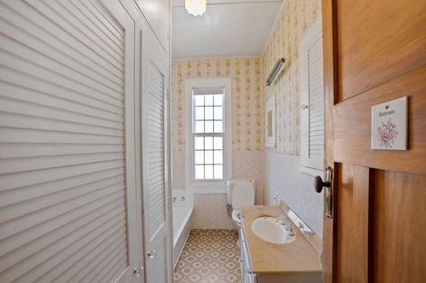 Photo of property in 84 Stout Street, Whataupoko, Gisborne, 4010