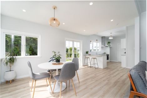 Photo of property in 19 Humphries Street, Greytown, 5712