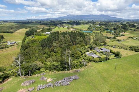 Photo of property in 531 Frankley Road, Hurworth, New Plymouth, 4371