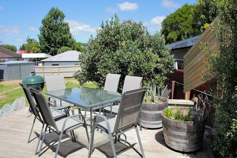 Photo of property in 4 Mcclure Street, Feilding, 4702