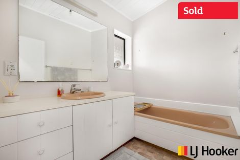 Photo of property in 14 Kaanapali Place, Wattle Downs, Auckland, 2103