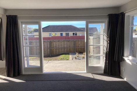 Photo of property in 11 Pembroke Street, Avondale, Christchurch, 8061