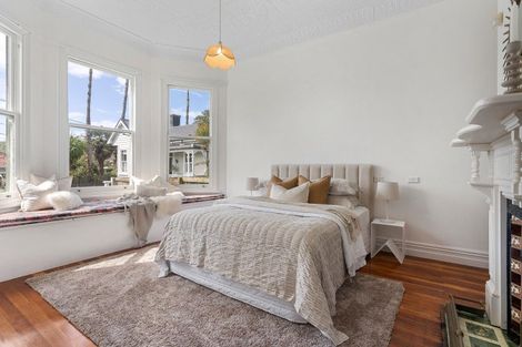 Photo of property in 1 Grahame Street, Devonport, Auckland, 0624