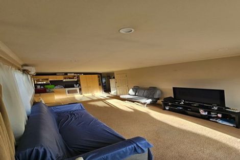 Photo of property in 38 Alexander Street, Cockle Bay, Auckland, 2014