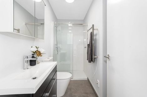 Photo of property in 1/2 Hindmarsh Street, Johnsonville, Wellington, 6037
