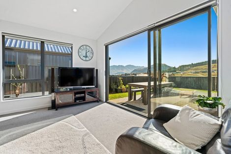 Photo of property in 75 Farrant Drive, Wanaka, 9305