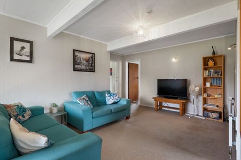 Photo of property in 12 Tatai Road, Bowentown, Katikati, 3177