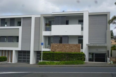 Photo of property in 1/23 Wellington Street, Howick, Auckland, 2014