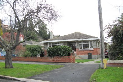 Photo of property in 5 Wycolla Avenue, Saint Clair, Dunedin, 9012