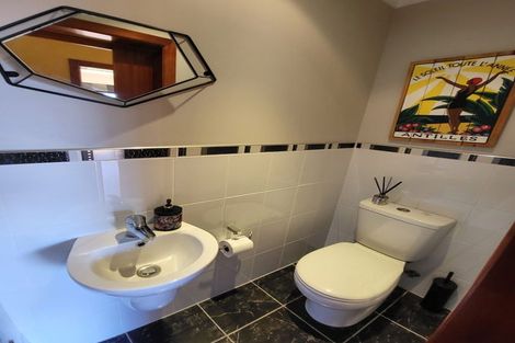 Photo of property in 393 Oceanbeach Road, Mount Maunganui, 3116