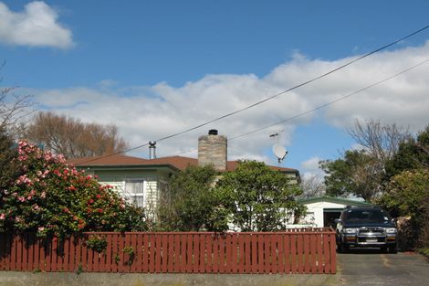 Photo of property in 5 Beaven Street, Marton, 4710