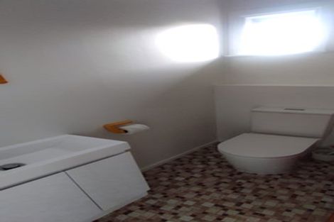 Photo of property in 14 Tampin Road, Hillpark, Auckland, 2102