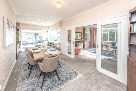 Photo of property in 14 Rawhiti Place, Saint Johns Hill, Whanganui, 4501