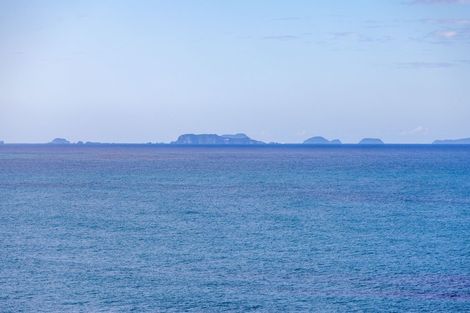 Photo of property in 66 Motuhoa Road, Tairua, 3508